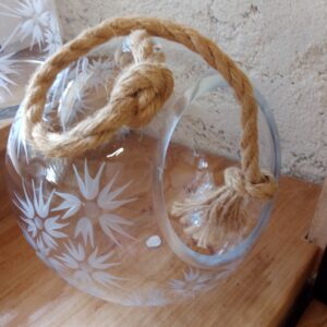 Vase boule avec corde , pour suspension...